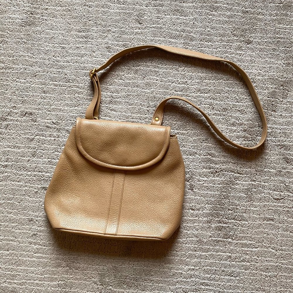 VINTAGE leather bag - Picture 1 of 9